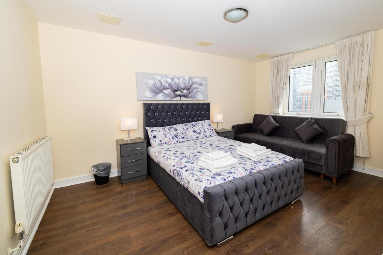 Two Bed Apartment Near Canary Wharf 런던 외부 사진