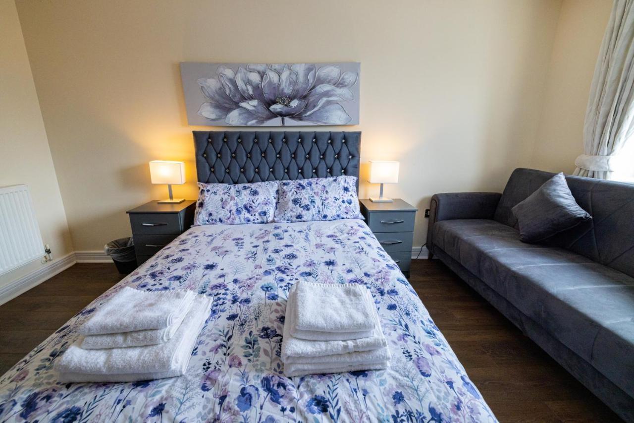 Two Bed Apartment Near Canary Wharf 런던 외부 사진