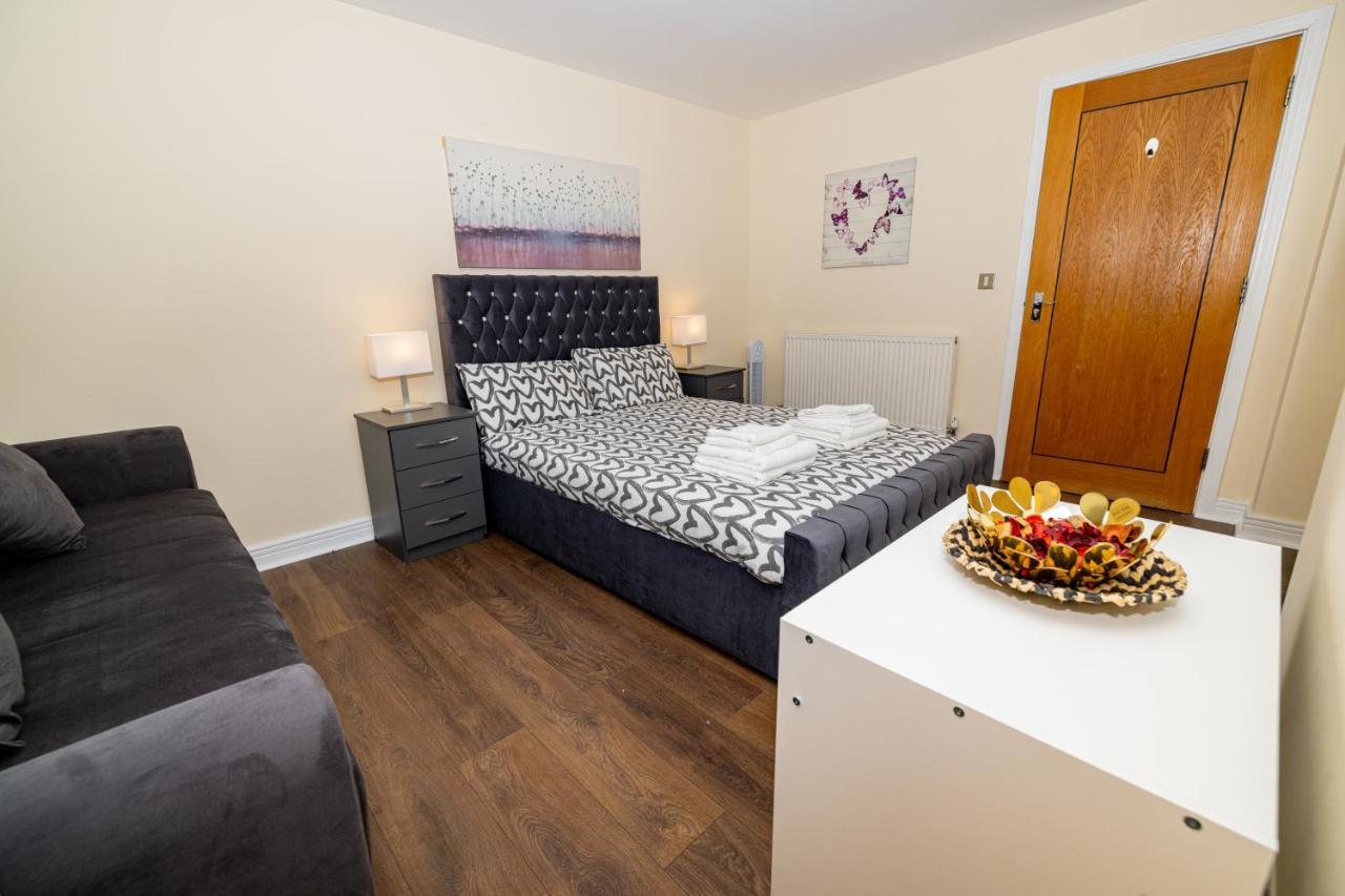 Two Bed Apartment Near Canary Wharf 런던 외부 사진