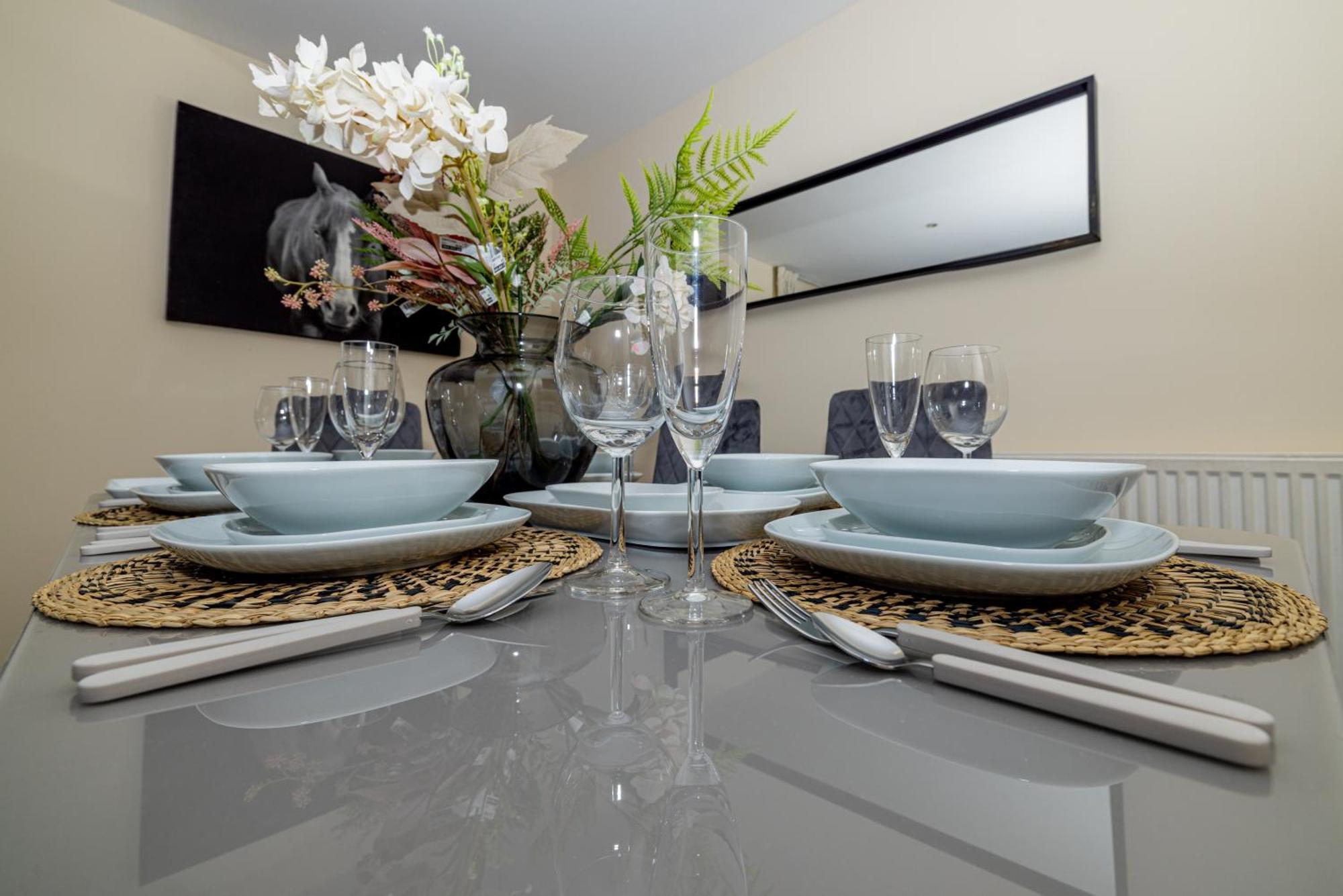 Two Bed Apartment Near Canary Wharf 런던 외부 사진
