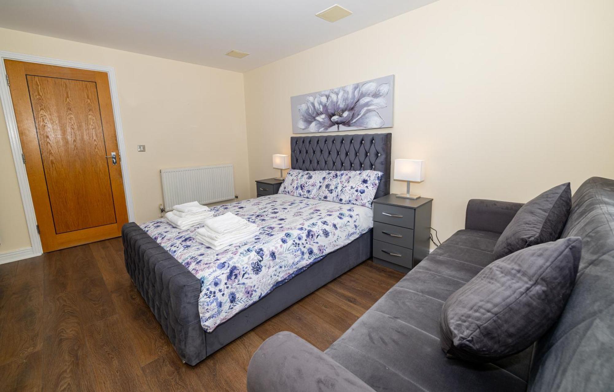 Two Bed Apartment Near Canary Wharf 런던 외부 사진